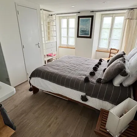 Escale Aixoise, Gite De Vacances, Vue Mer, 2 Chambres *